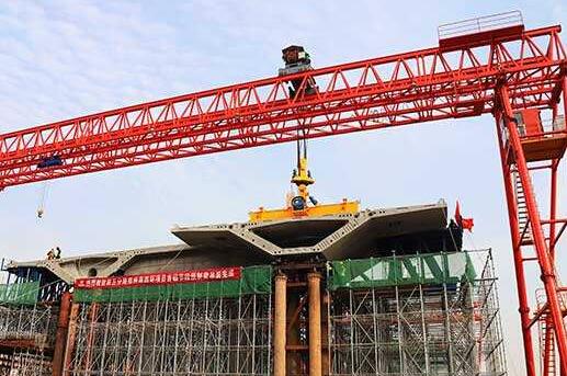 湖南梁場提梁機_80噸提梁機安裝調(diào)試及流程_附提梁機安裝檢測視頻 湖南梁場提梁機_80噸提梁機安裝調(diào)試及流程_附提梁機安裝檢測視頻