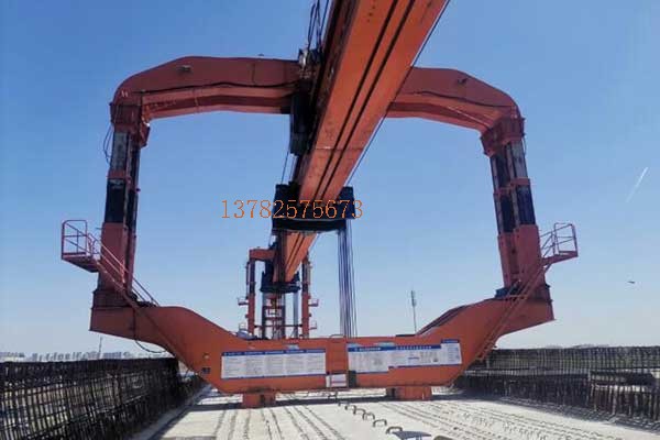 900噸輪胎提，900噸液壓運梁車